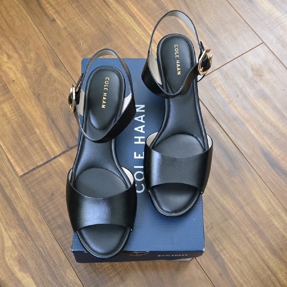 Cole Haan Women's Black Leather Sandals - Picture 1 of 4